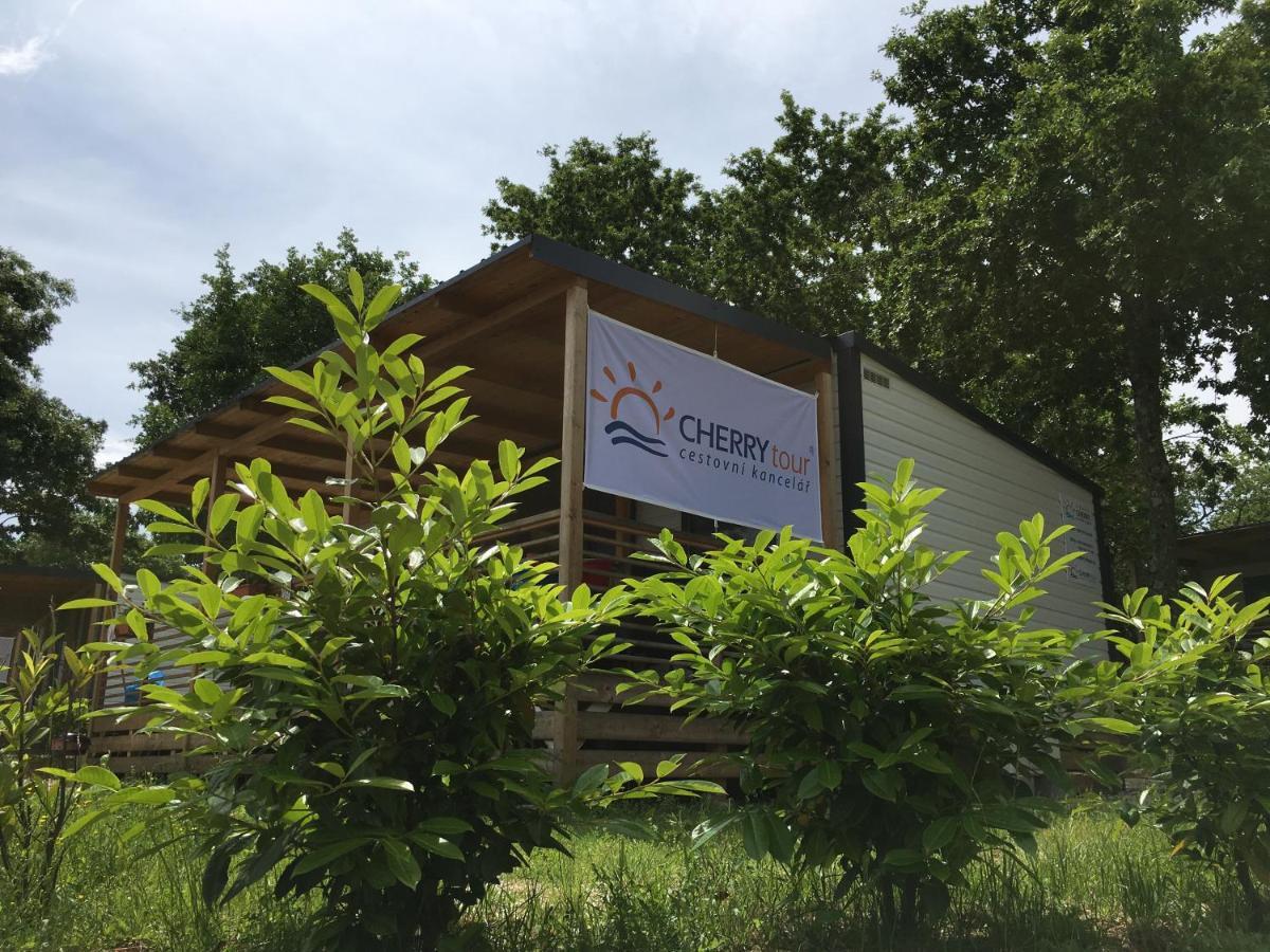 Cherry Premium Adria Mobile Homes Zelena Laguna Пореч Екстериор снимка